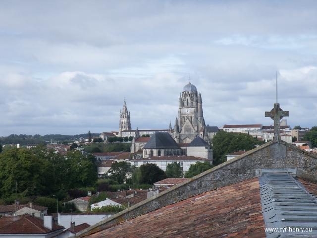 17_Vue-Saintes_Depuis_Abbaye-Aux-Dames.jpg